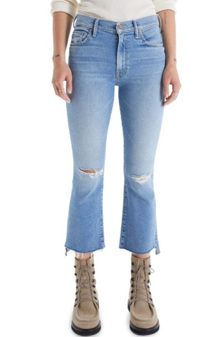 MOTHER The Insider Crop Step Fray Jeans Thrilling Shots 29